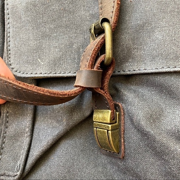 Emissary NWOT laptop messenger briefcase - Picture 2 of 16